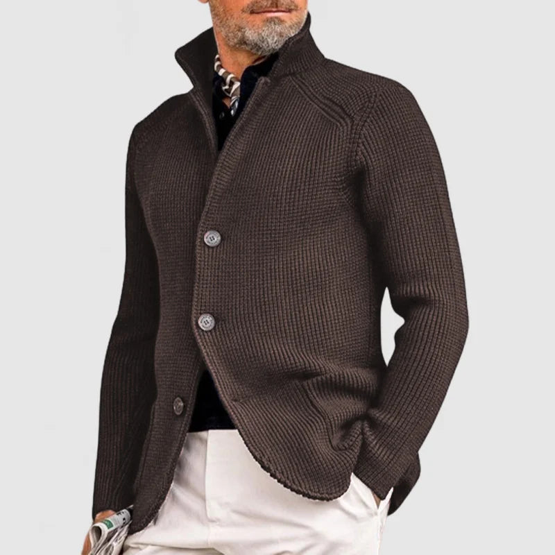 Mario – Gebreid vest met knopen