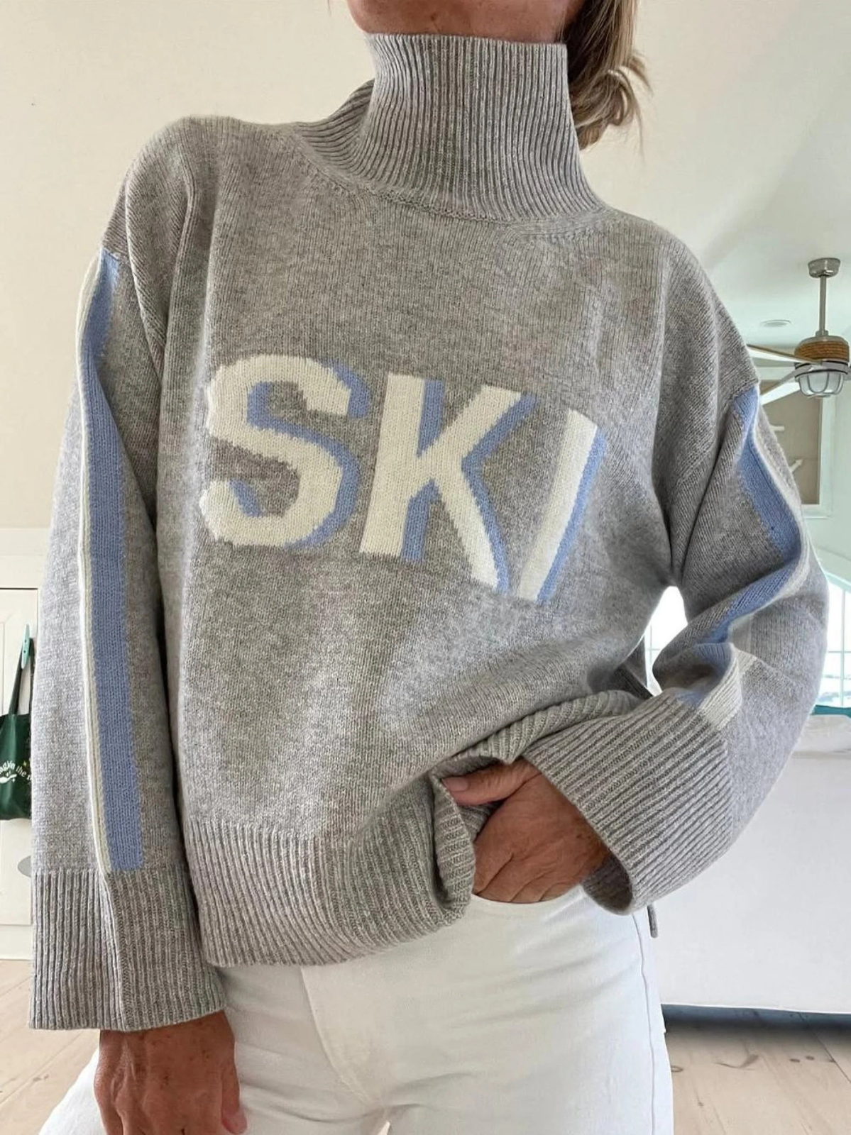 Avleia | Retro Turtleneck Skitröja