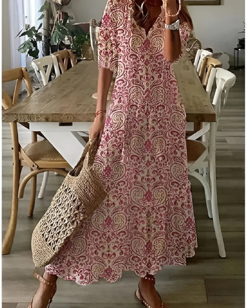 Celina– Jurk met subtiele bloemenprint