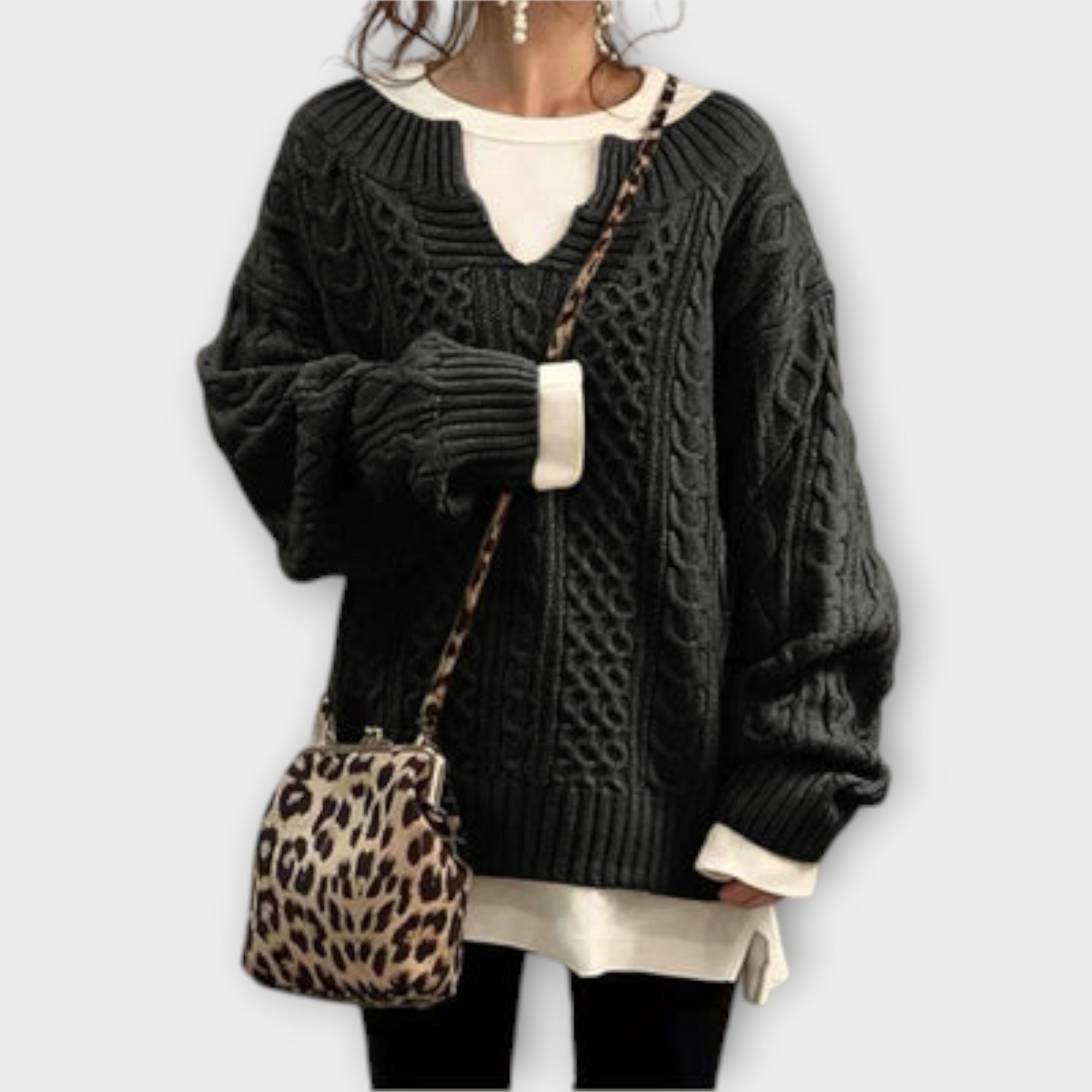 Lili - Oversized gebreide trui met kabelpatroon