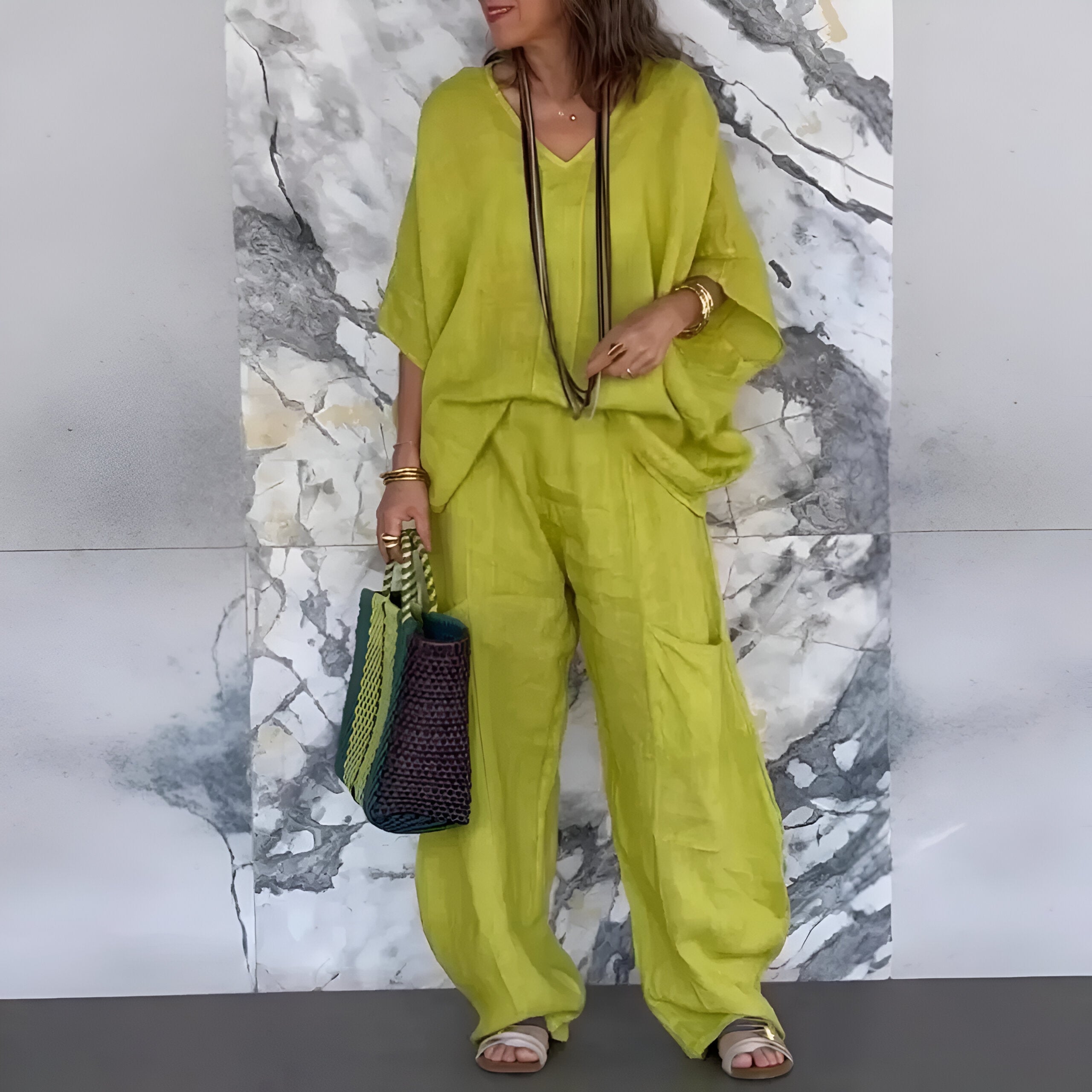 Elvyna™ V-hals casual tweedelig set