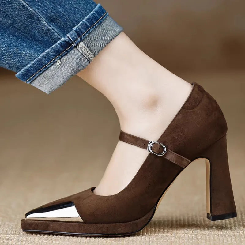 Mora Elegante Mary Janes