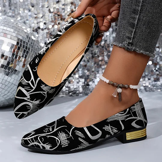 Ava – Loafers met gouden accenten
