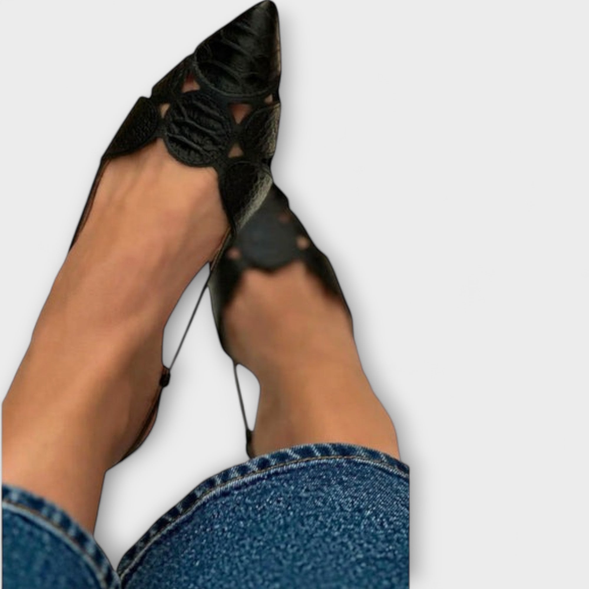 Melissa - Gestructureerde zwarte Slingback-Stilettos
