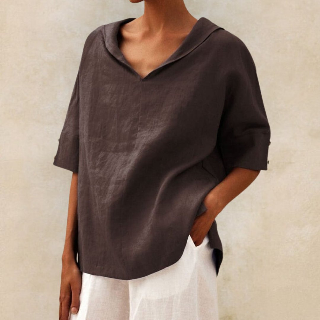 YLVIE I KLASSIEKE LINEN BLOUSE MET V-HALS