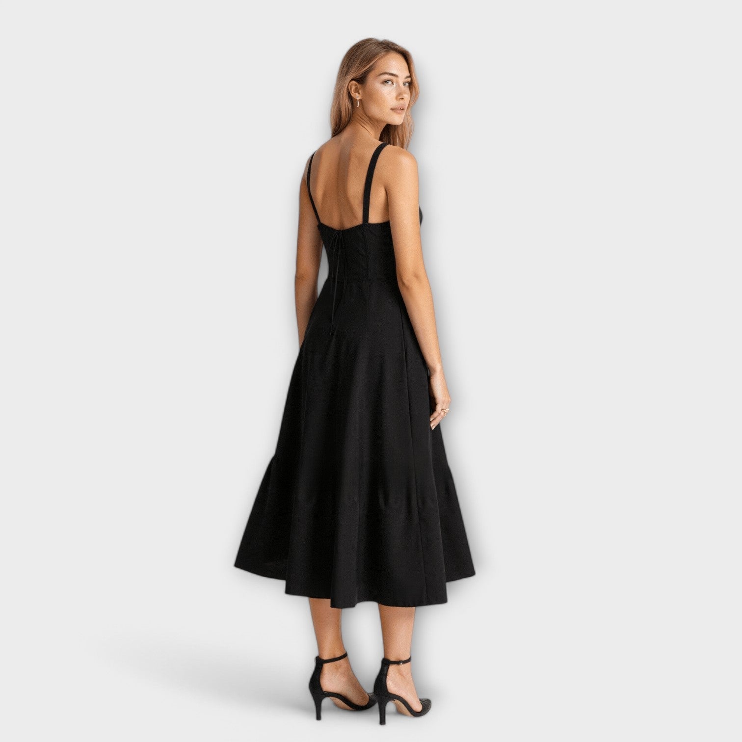 Kiana - Korset Midi-jurk