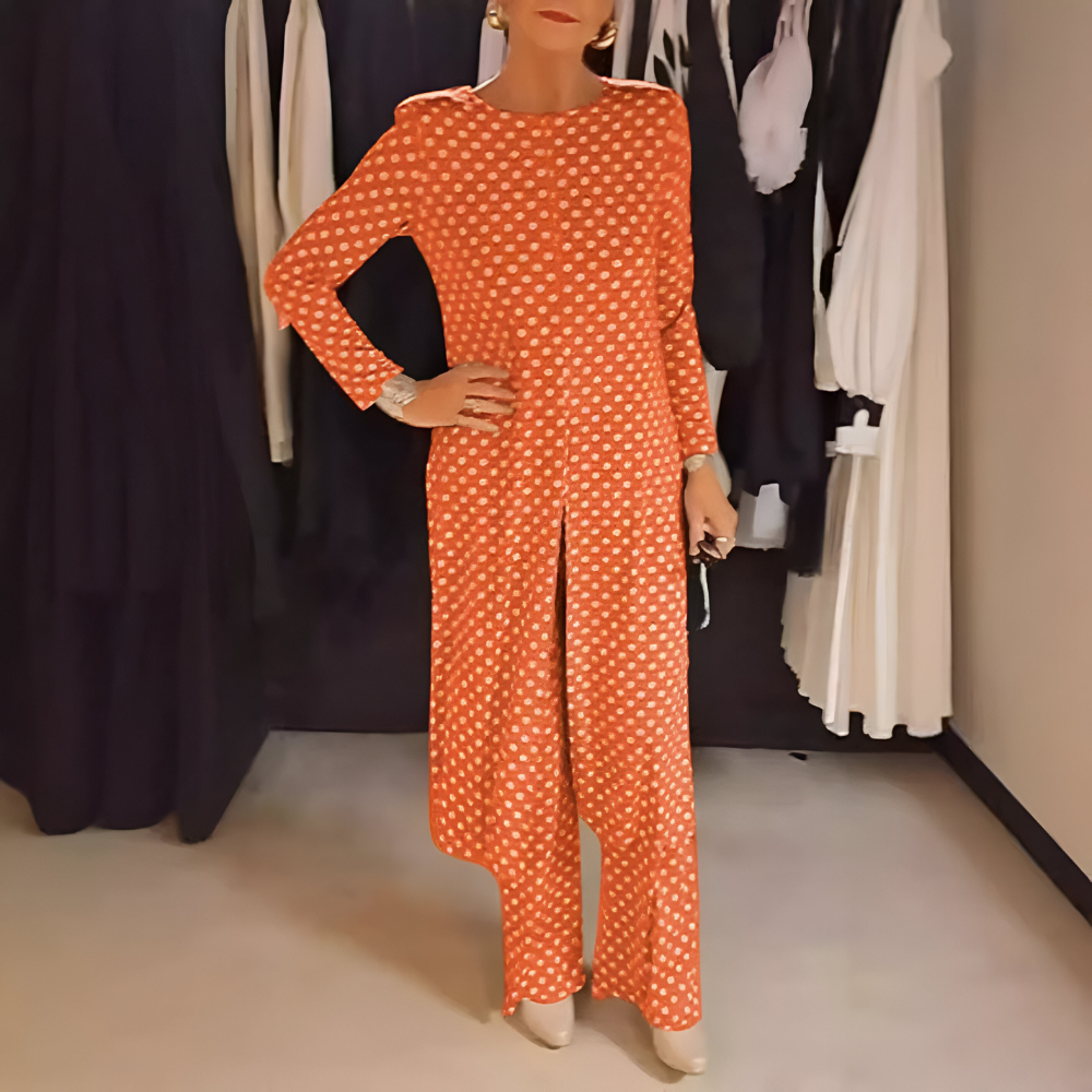 TRUDY – TWEEDELIGE SET MET VROEGE STIPPEN