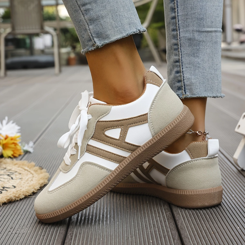 Nora – Comfortabele sneakers met retro-accenten