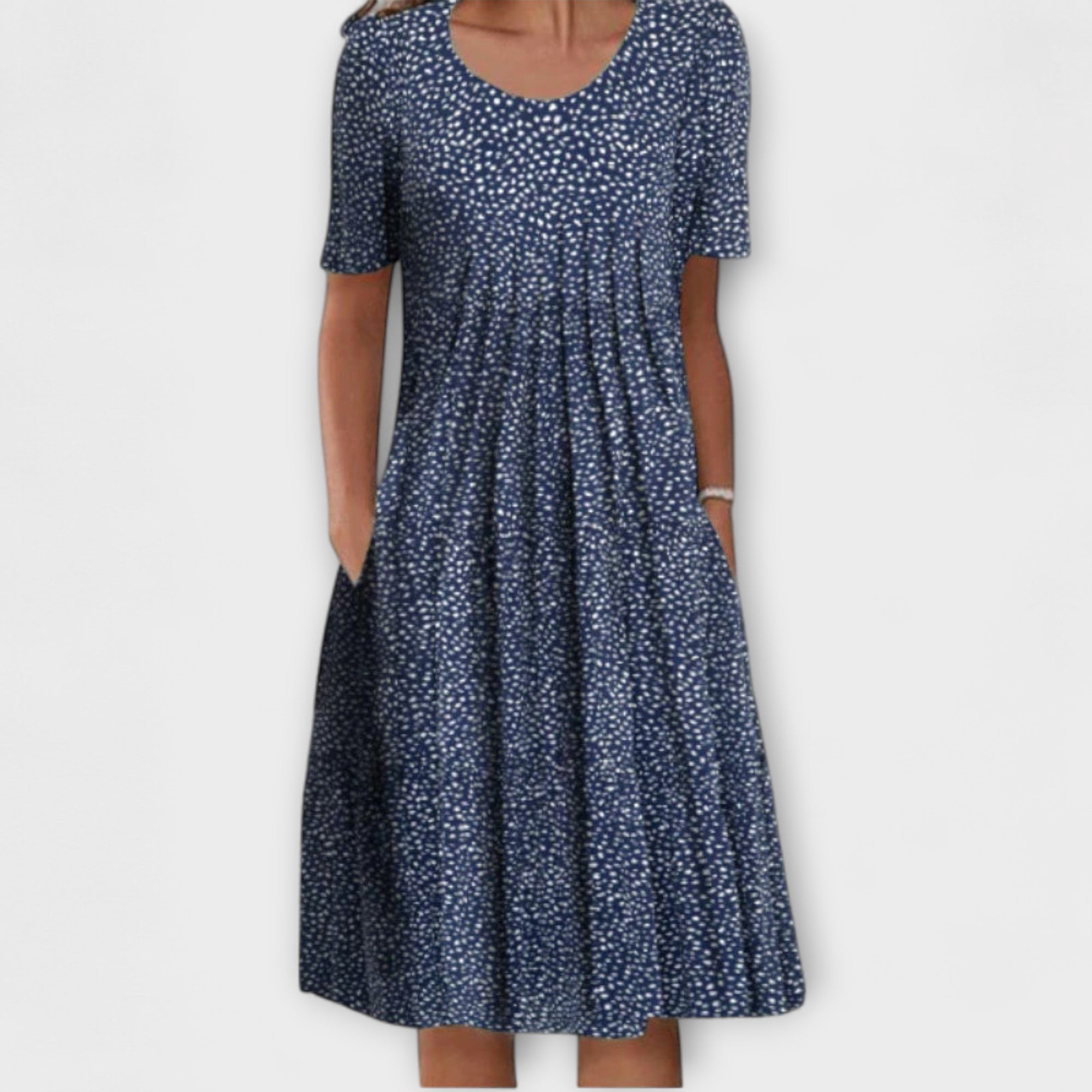 Emelie – Chic Laagjurk met Buikcontrole