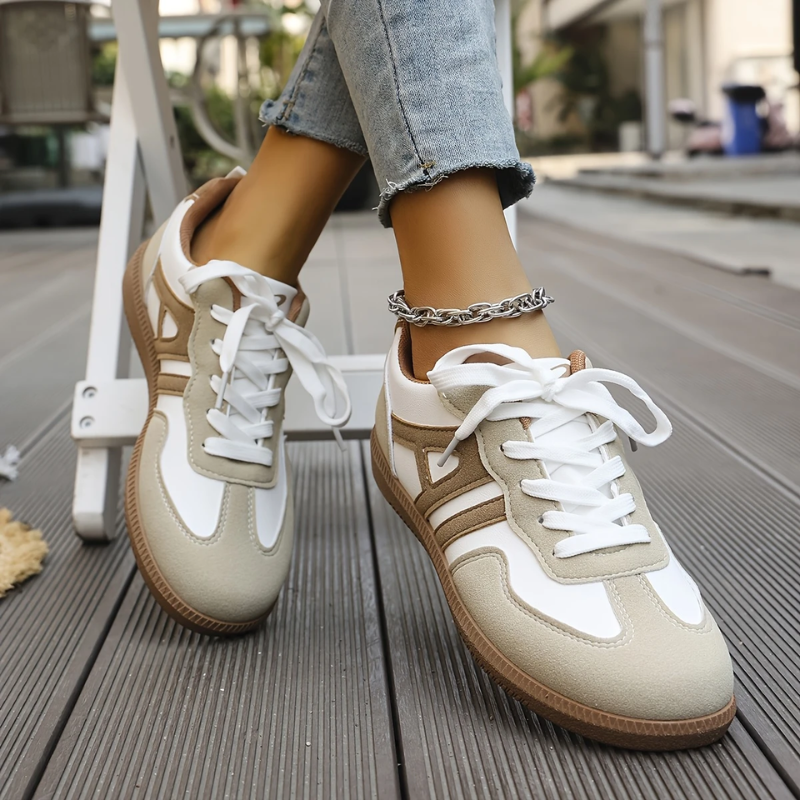 Nora – Comfortabele sneakers met retro-accenten