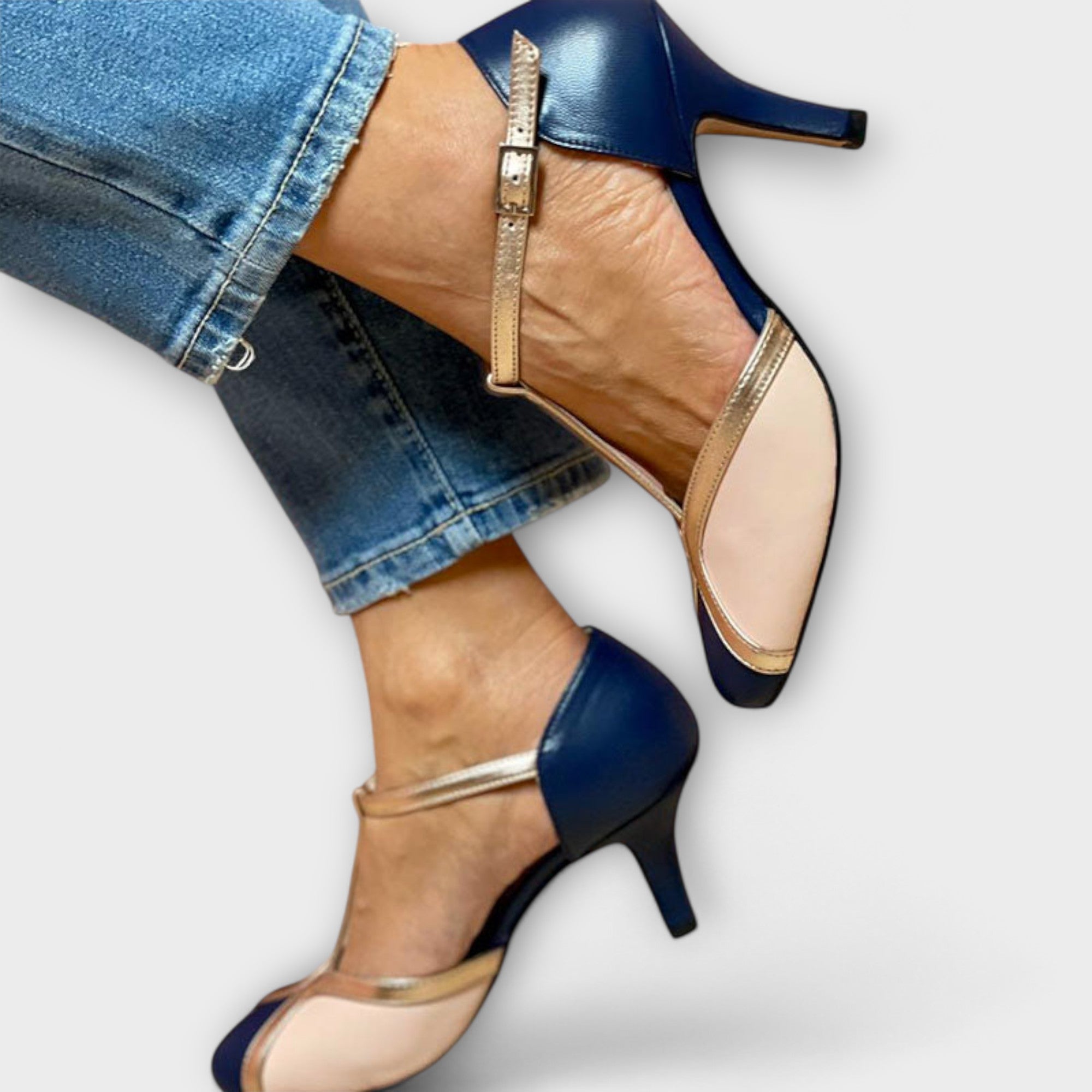 Luna – Stiletto-hakken met T-band