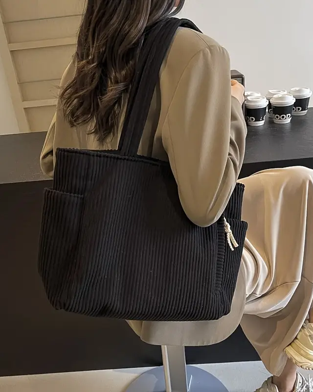 Tilda™ - Geribde draagtas met koorddetail