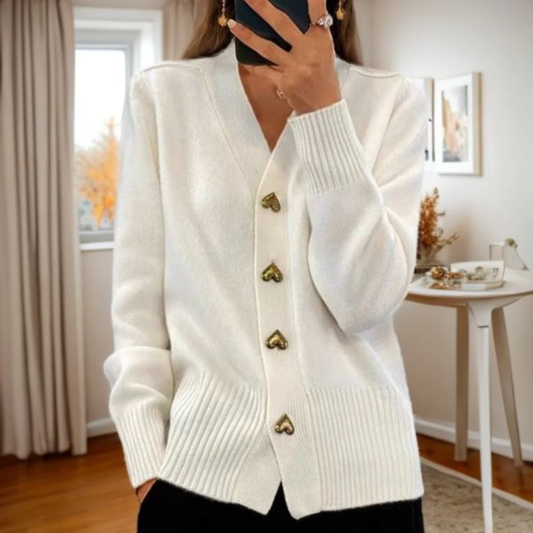 Adele – Zachte Vest met Hartknopen