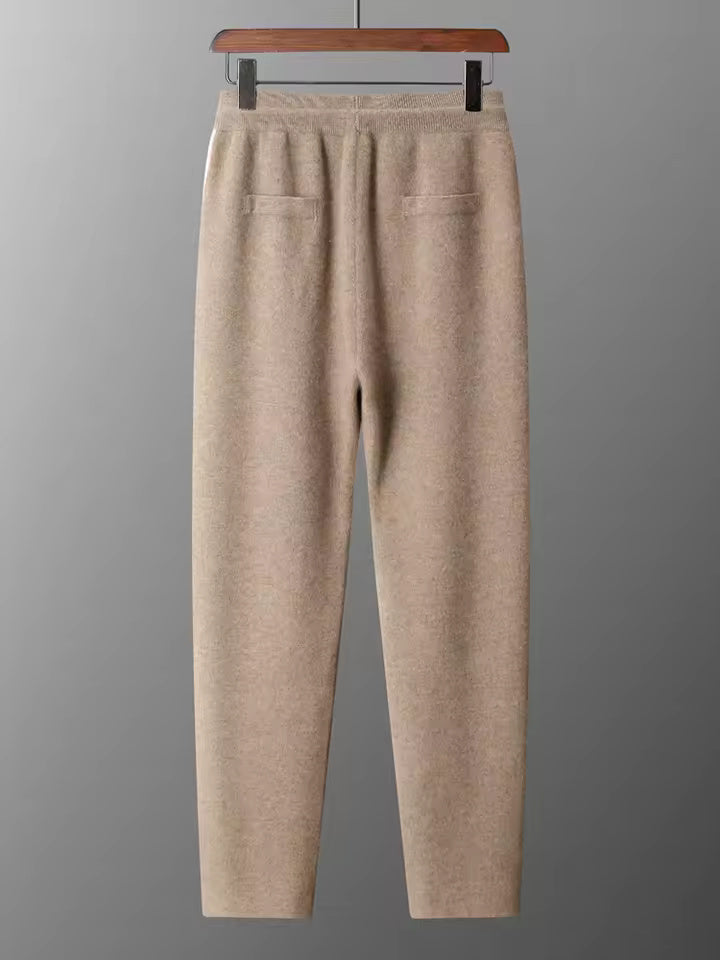 100% CASHMERE TRAININGSOUTFIT