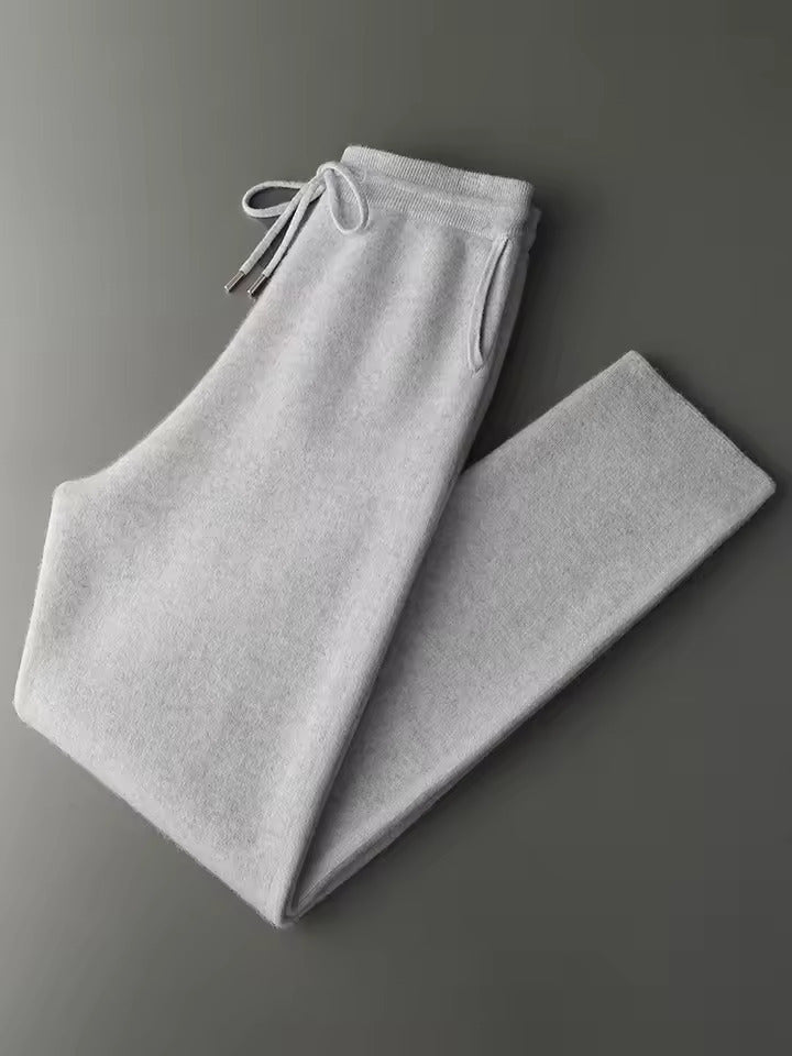 100% CASHMERE TRAININGSOUTFIT