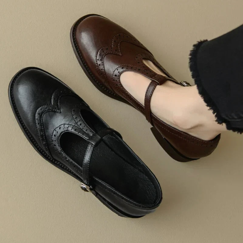 Elegante T-Strap Mary Janes