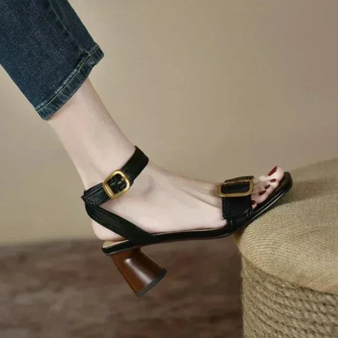 Naomi Stijlvolle Mary Janes