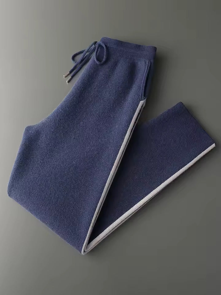100% CASHMERE TRAININGSOUTFIT