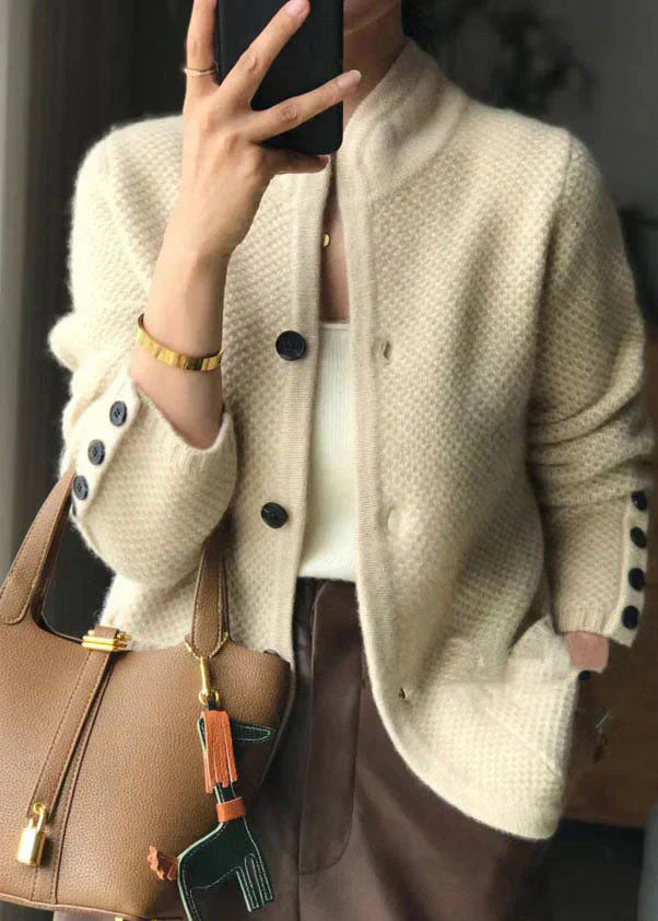 Claire – Vest in kasjmiermix met knopen