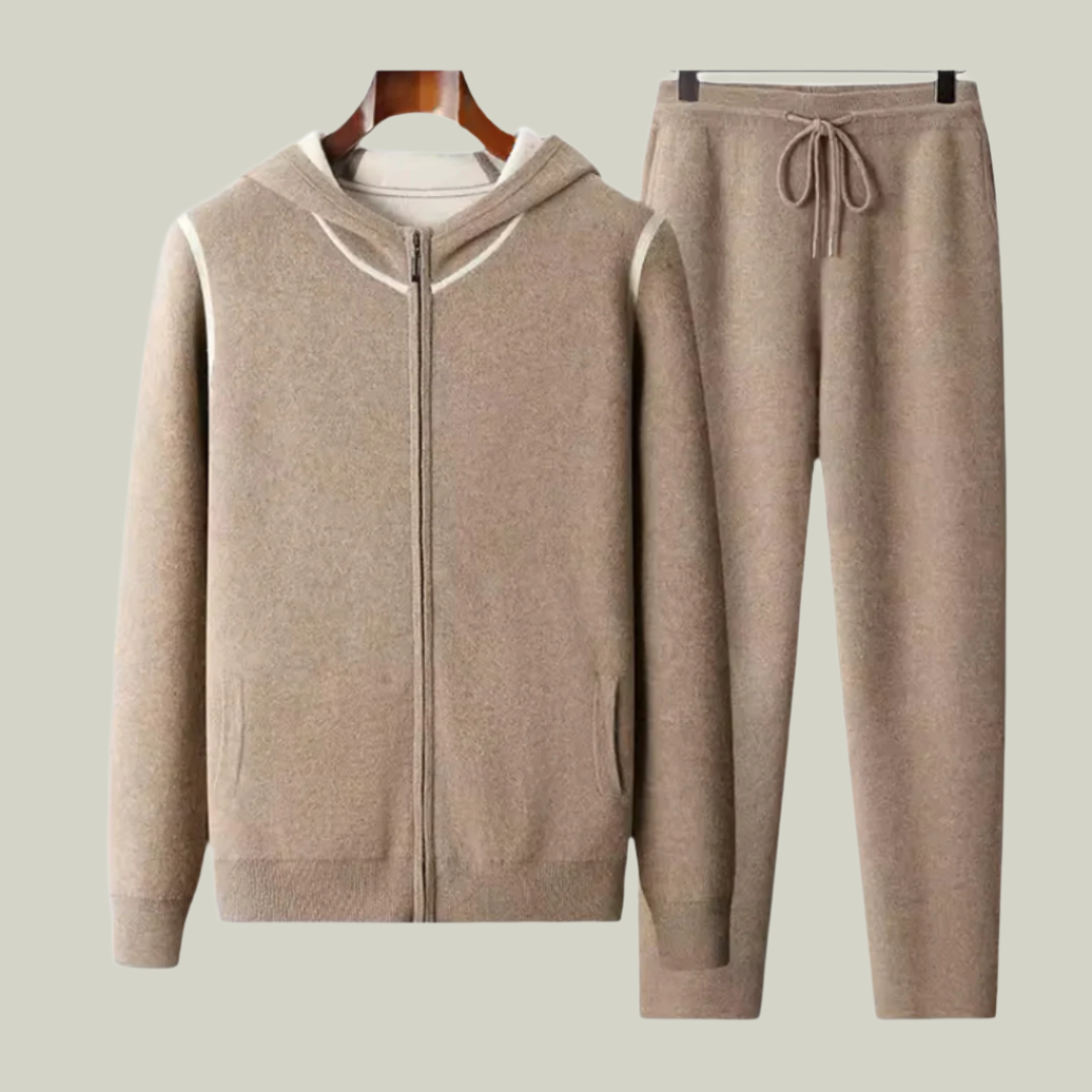 100% CASHMERE TRAININGSOUTFIT