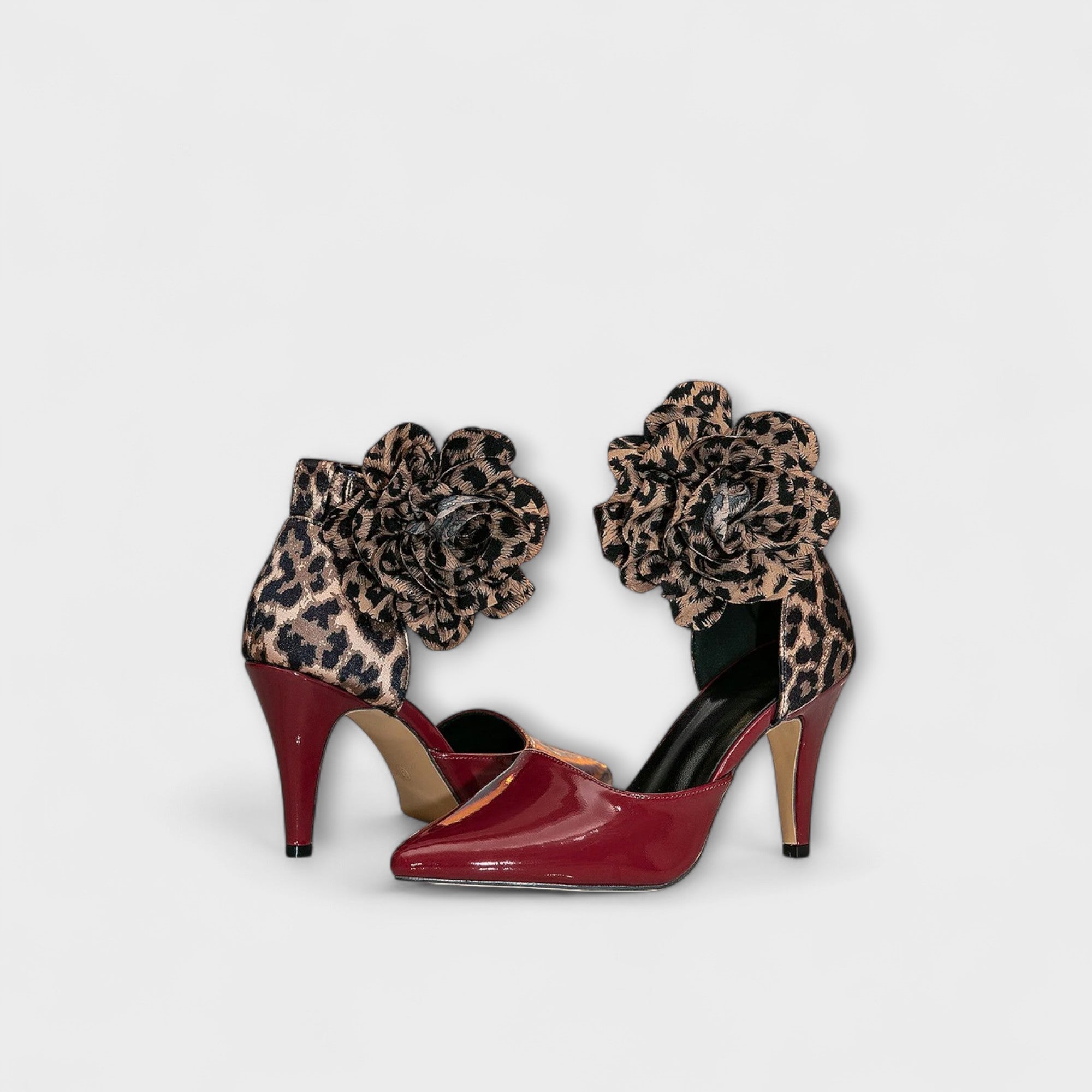Lydia - Stiletto-heels met een spitse neus in contrasterende kleuren